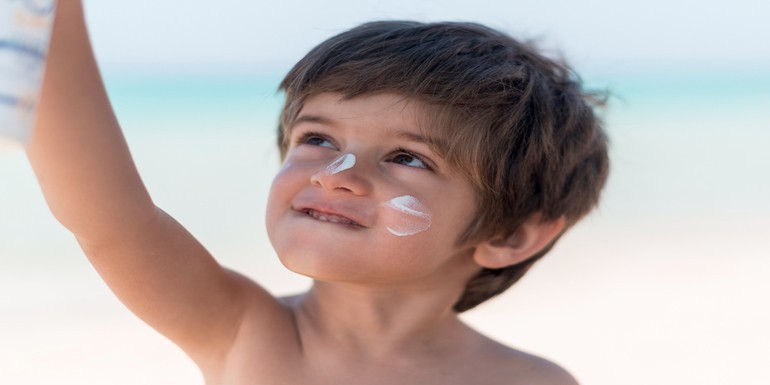 Protección solar infantil. Claves para cuidar la piel de los más pequeños